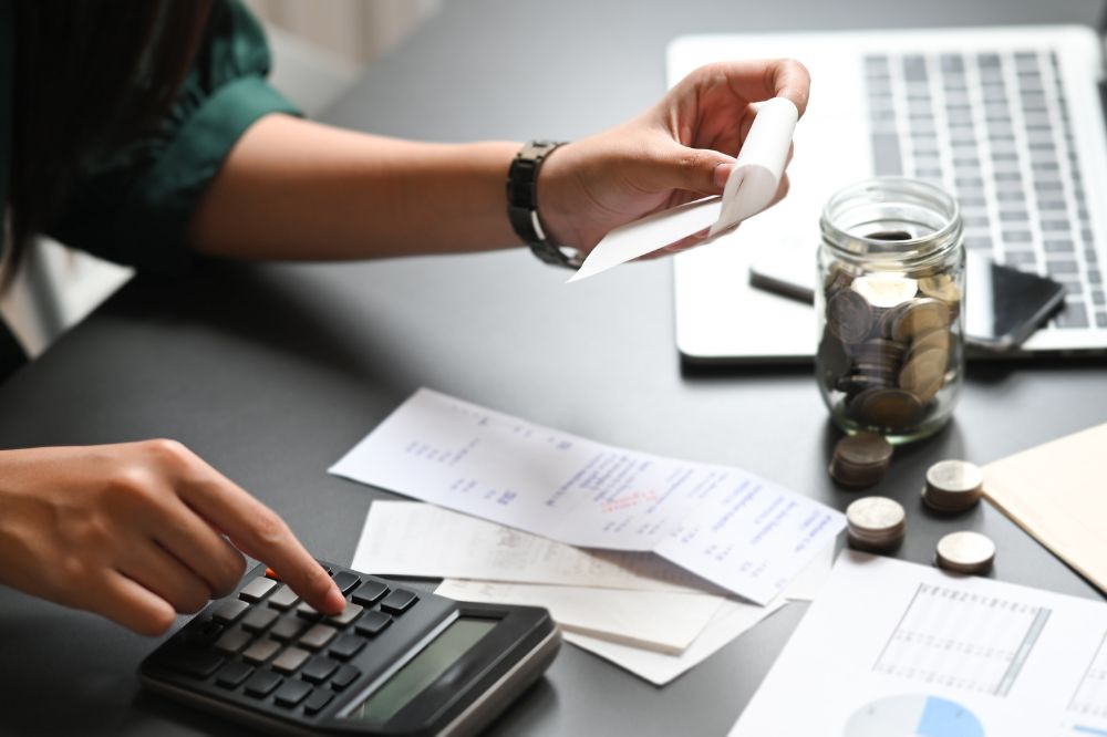 Ways to Manage and Improve Finances After Insolvency
