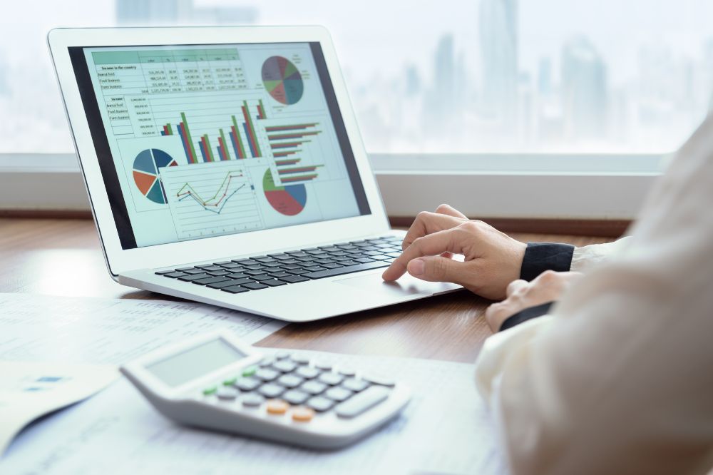 Ways to Manage and Improve Finances After Insolvency